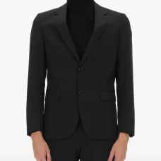 Пиджак на двух пуговицах Пиджак на двух пуговицах