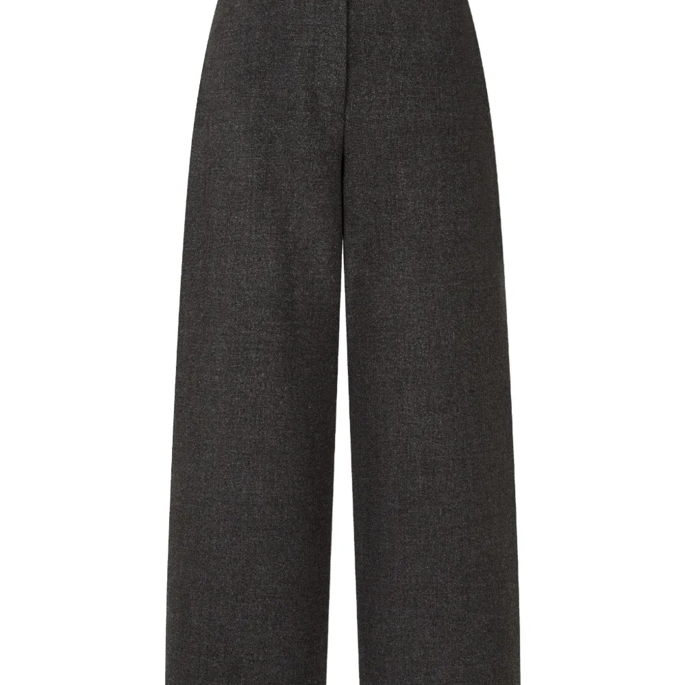 Брюки на молнии