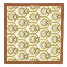 Шарф с цветочным принтом