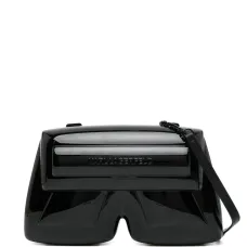 Жесткий клатч