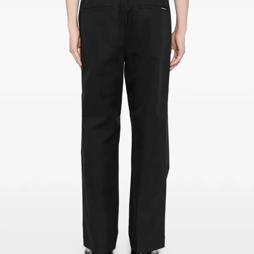 Брюки прямого кроя с нашивкой-логотипом