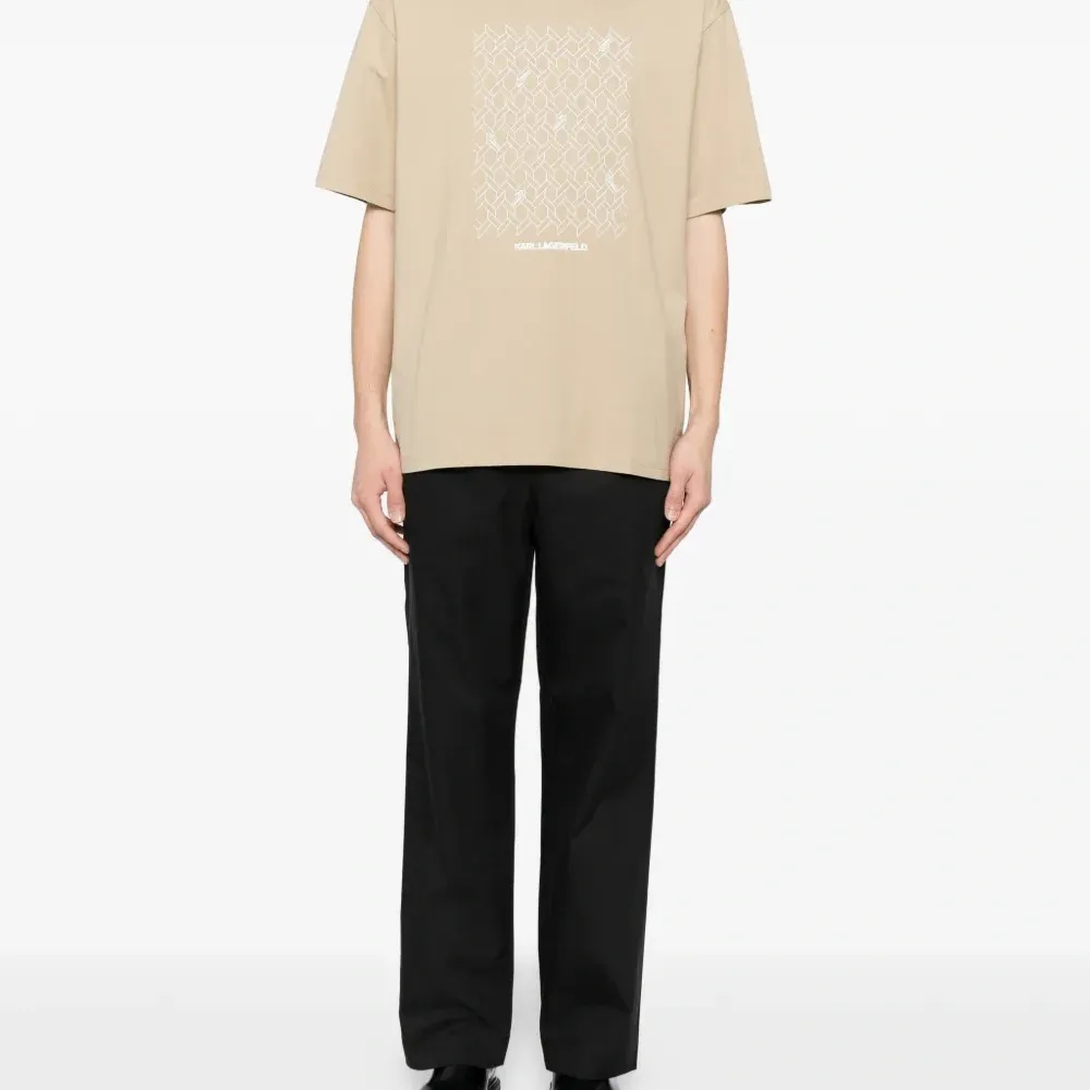 Брюки прямого кроя с нашивкой-логотипом