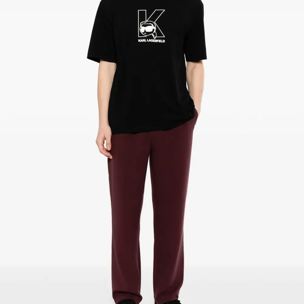 Футболка Ikon