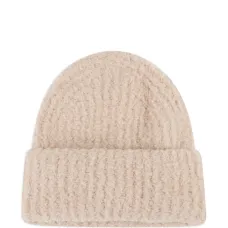 Фактурная вязаная шапка