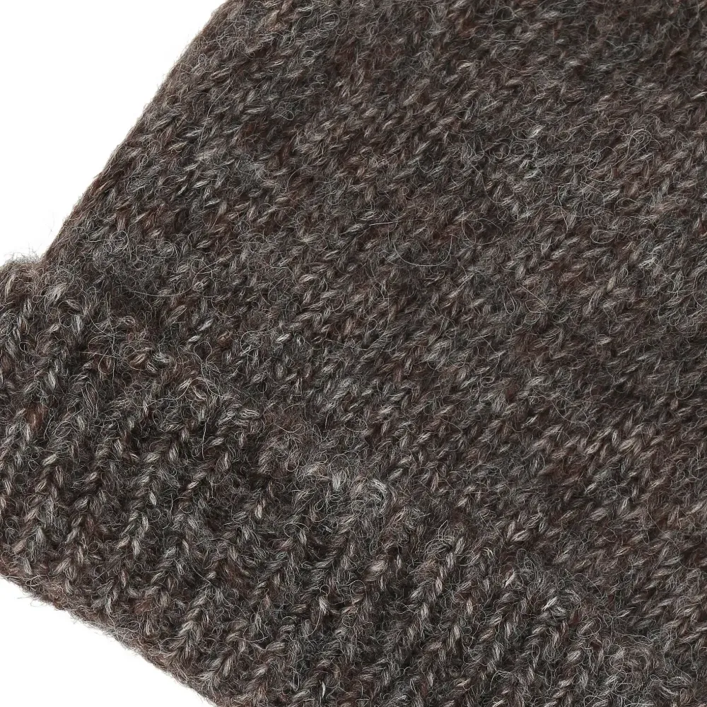 Вязаная шапка меланжевой расцветки