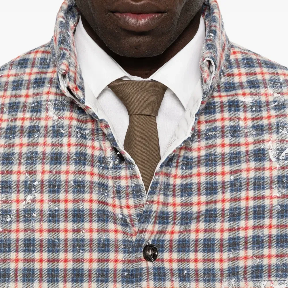 Клетчатая рубашка на пуговицах