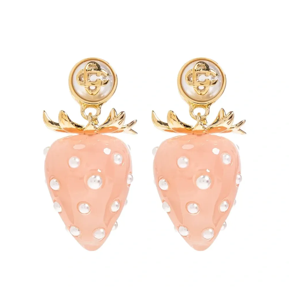 Серьги с жемчугом и клубничным мотивом