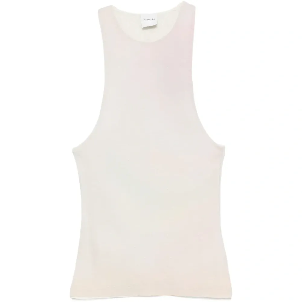 Топ без рукавов