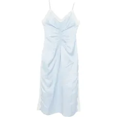 Платье миди со сборками и кружевом