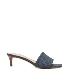 Босоножки на низком каблуке Merriam Босоножки на низком каблуке Merriam