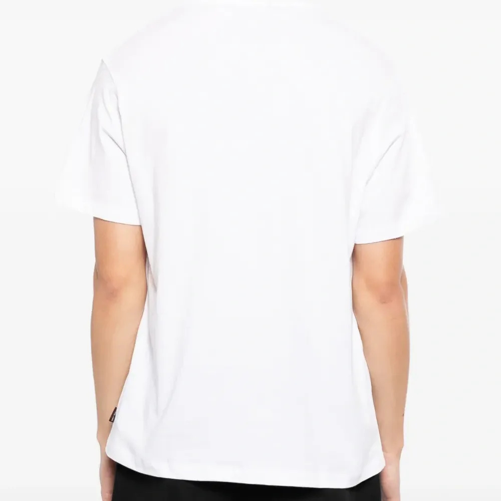 Футболка с монограммой и нагрудным карманом