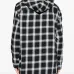 Клетчатая рубашка с капюшоном