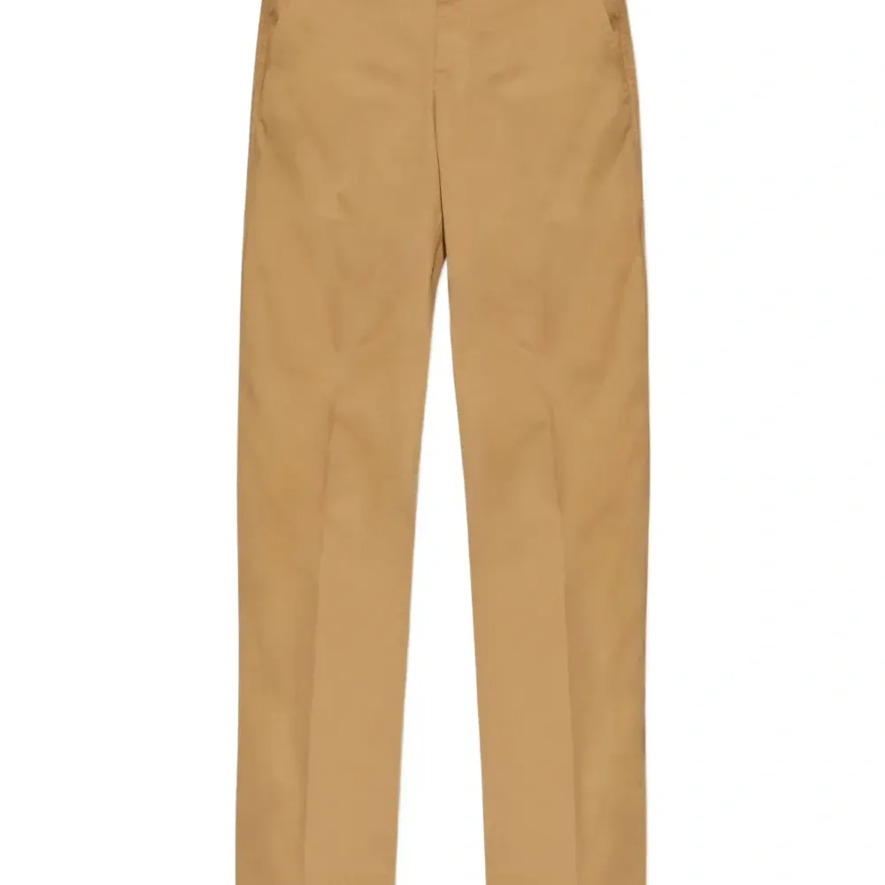 Брюки на пуговицах