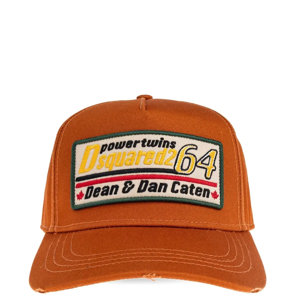 Бейсбольная кепка с нашивкой-логотипом