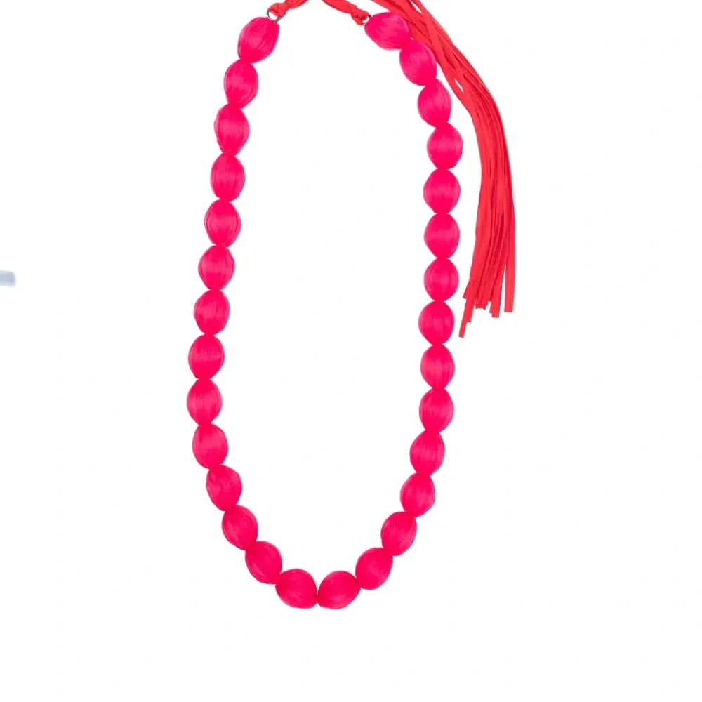 Ожерелье в технике шибори