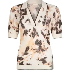 Футболка с цветочным принтом