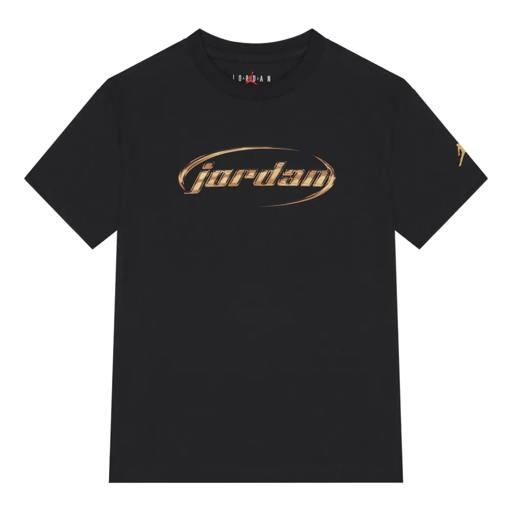 Футболка с логотипом