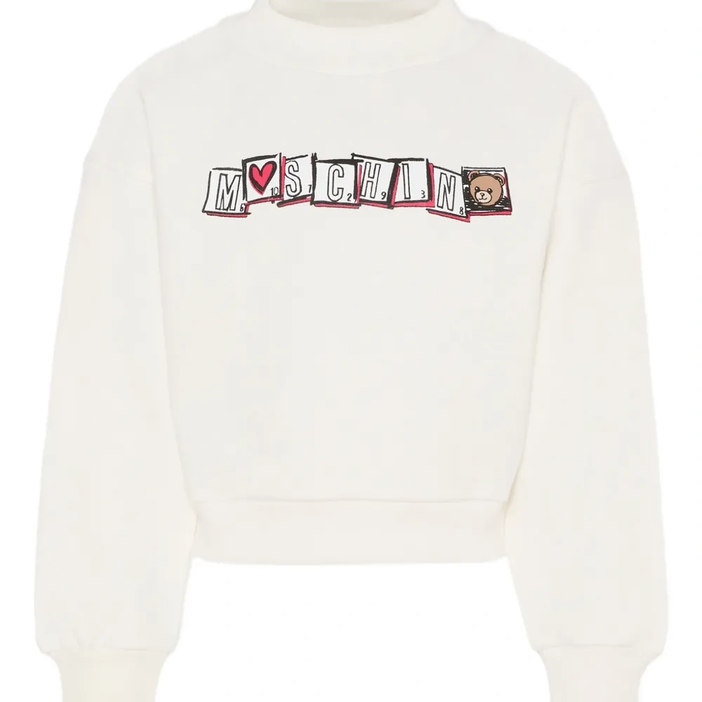 Свитшот с круглым вырезом