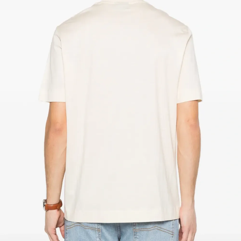 Футболка с нашивкой-логотипом