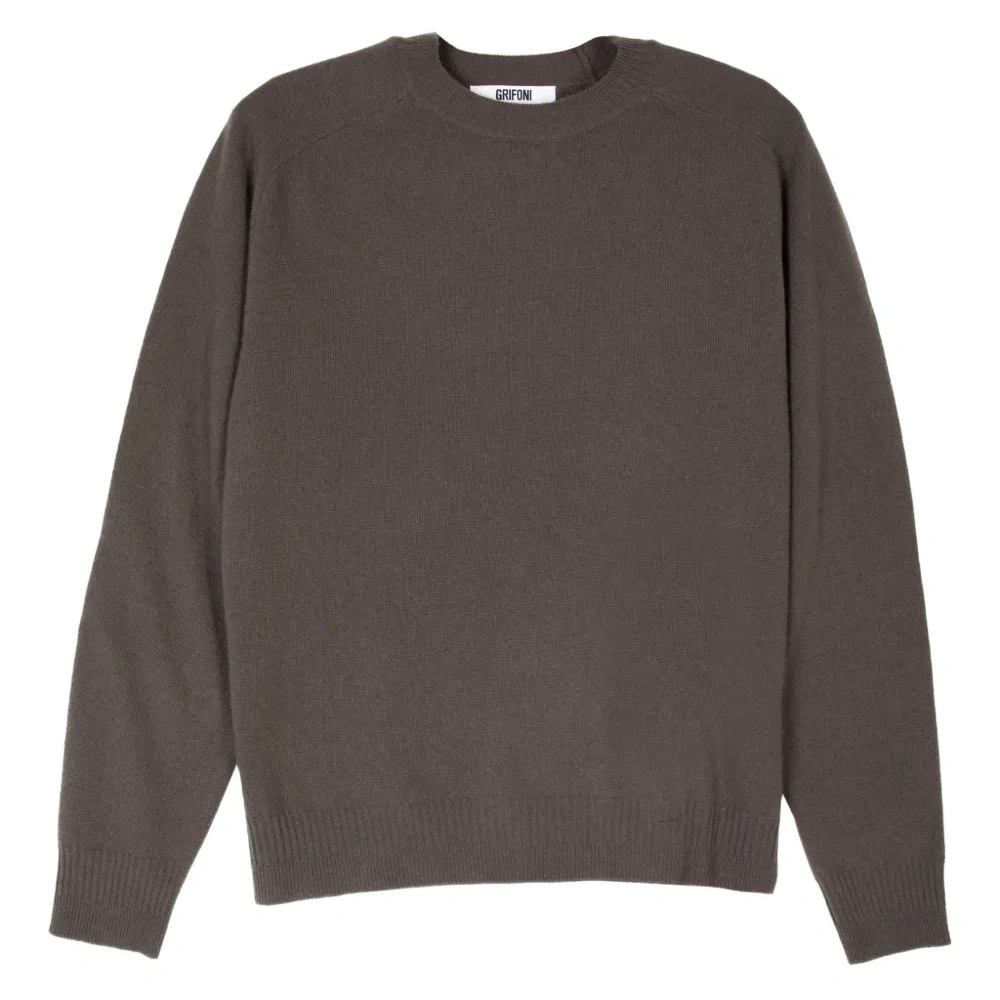 Свитер с круглым вырезом