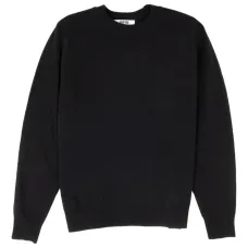 Свитер с круглым вырезом