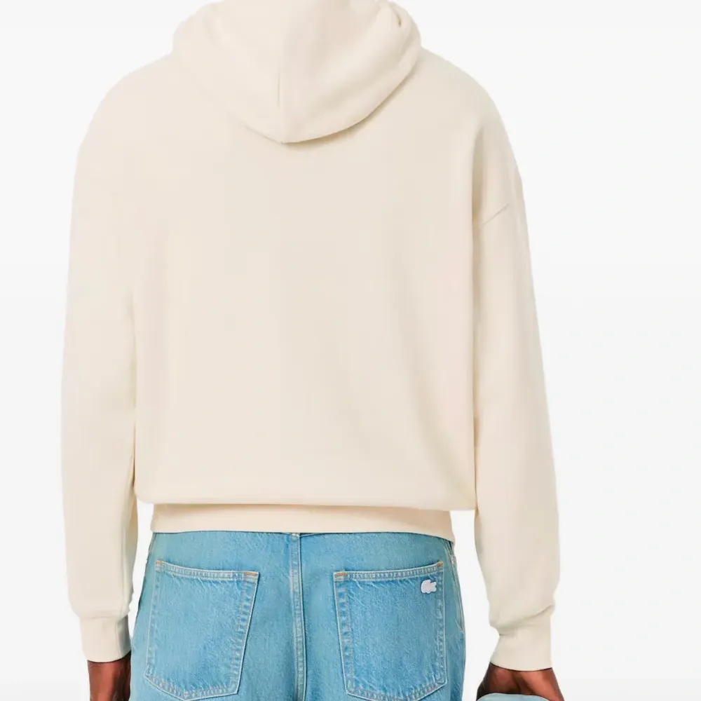 Толстовка с капюшоном и логотипом