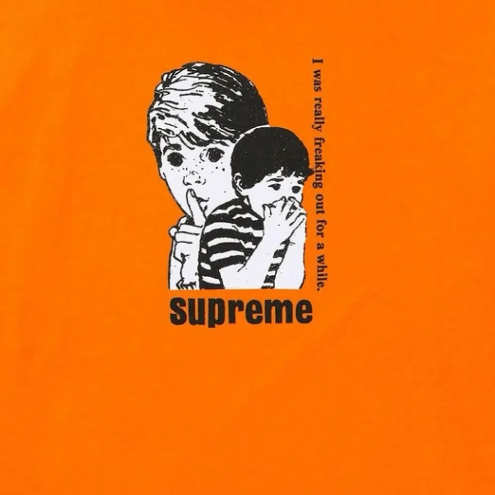 Футболка с графическим принтом