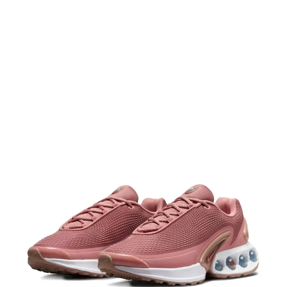 Кроссовки Air Max Dn на шнуровке