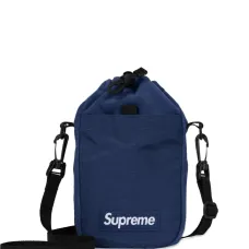 Сумка на плечо с нашивкой-логотипом