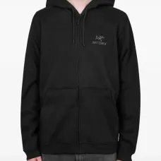 Толстовка на молнии с вышитым логотипом