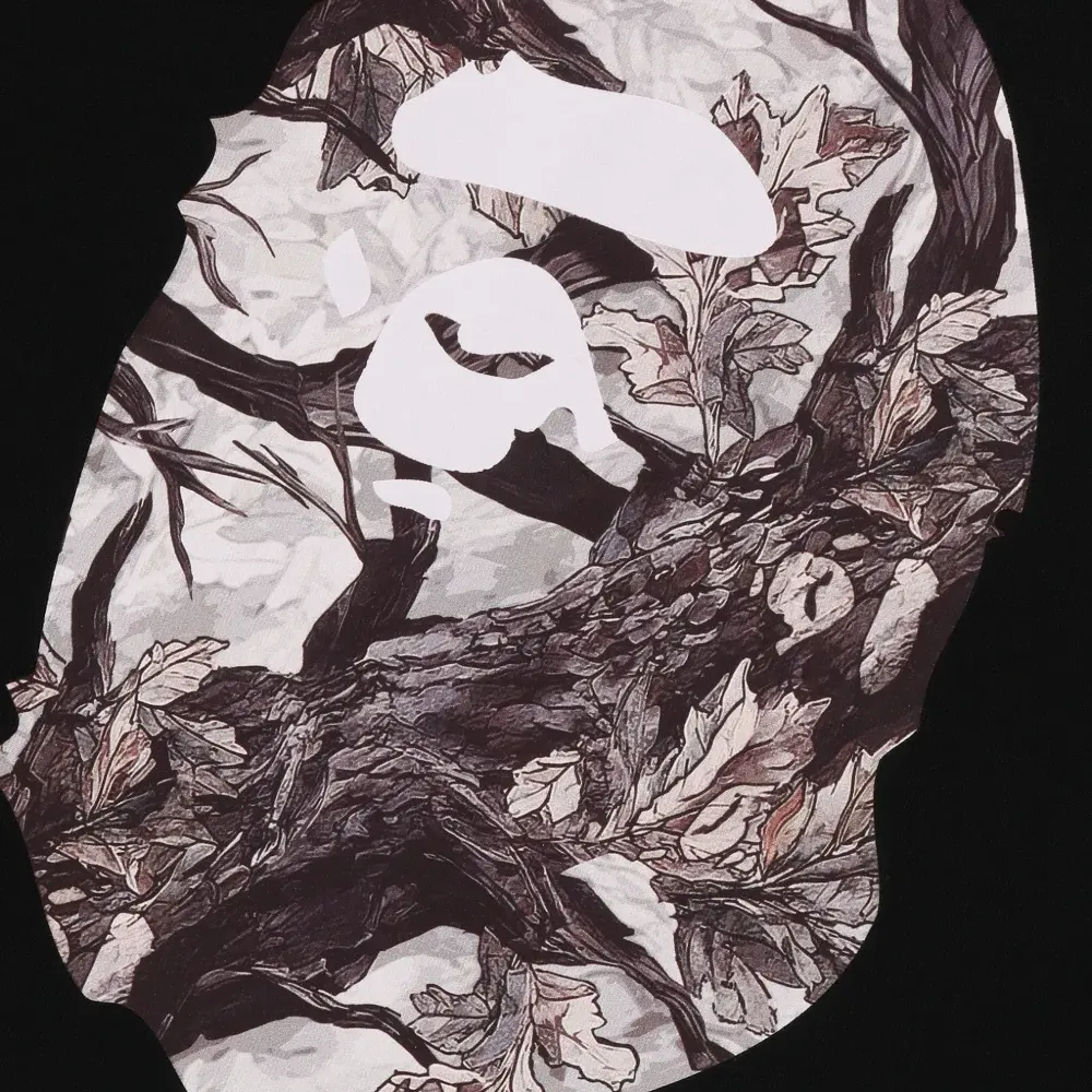 Футболка с принтом