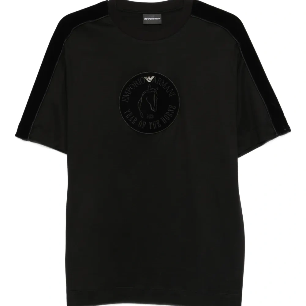 Футболка с бархатными вставками