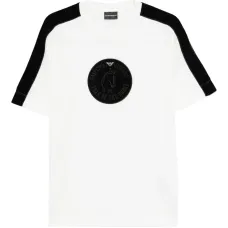 Футболка с полосатыми деталями