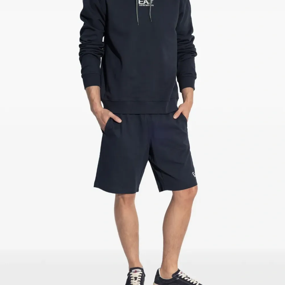 Худи с логотипом