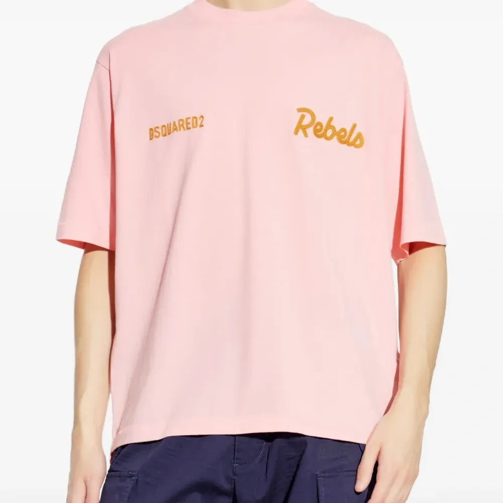 Футболка с логотипом