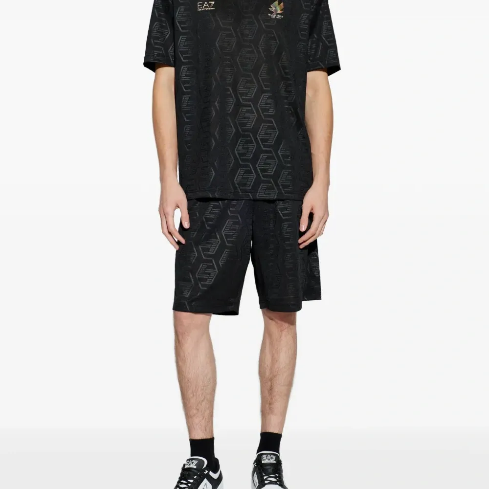 Футболки с принтом и коротким рукавом (набор из двух штук)