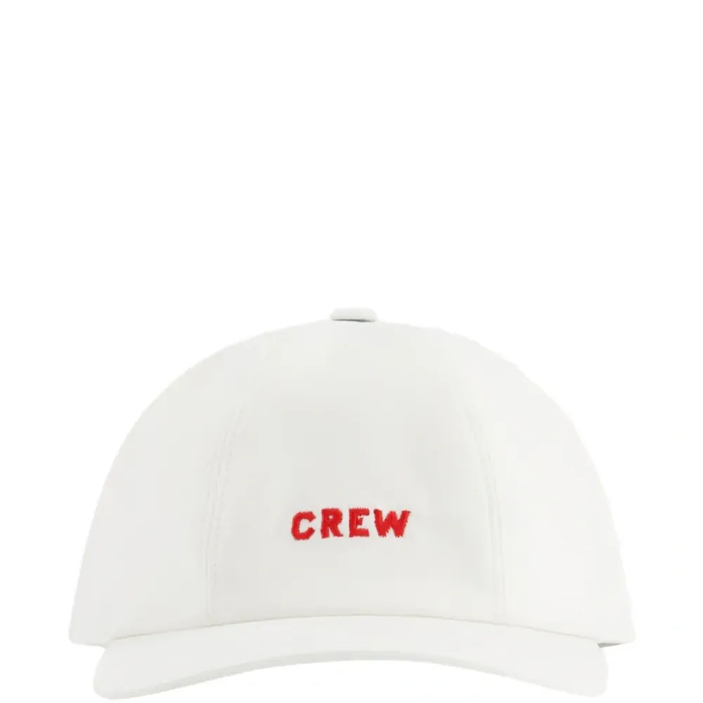 Бейсболка с вышитым логотипом