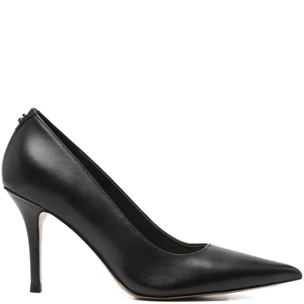 Туфли-лодочки на каблуке с заострённым носком