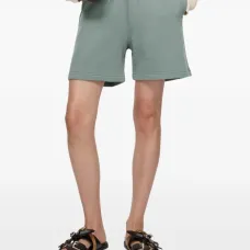 Шорты с нашивкой-логотипом