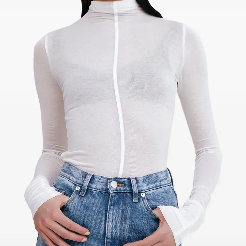 Топ Alicia с высоким воротником