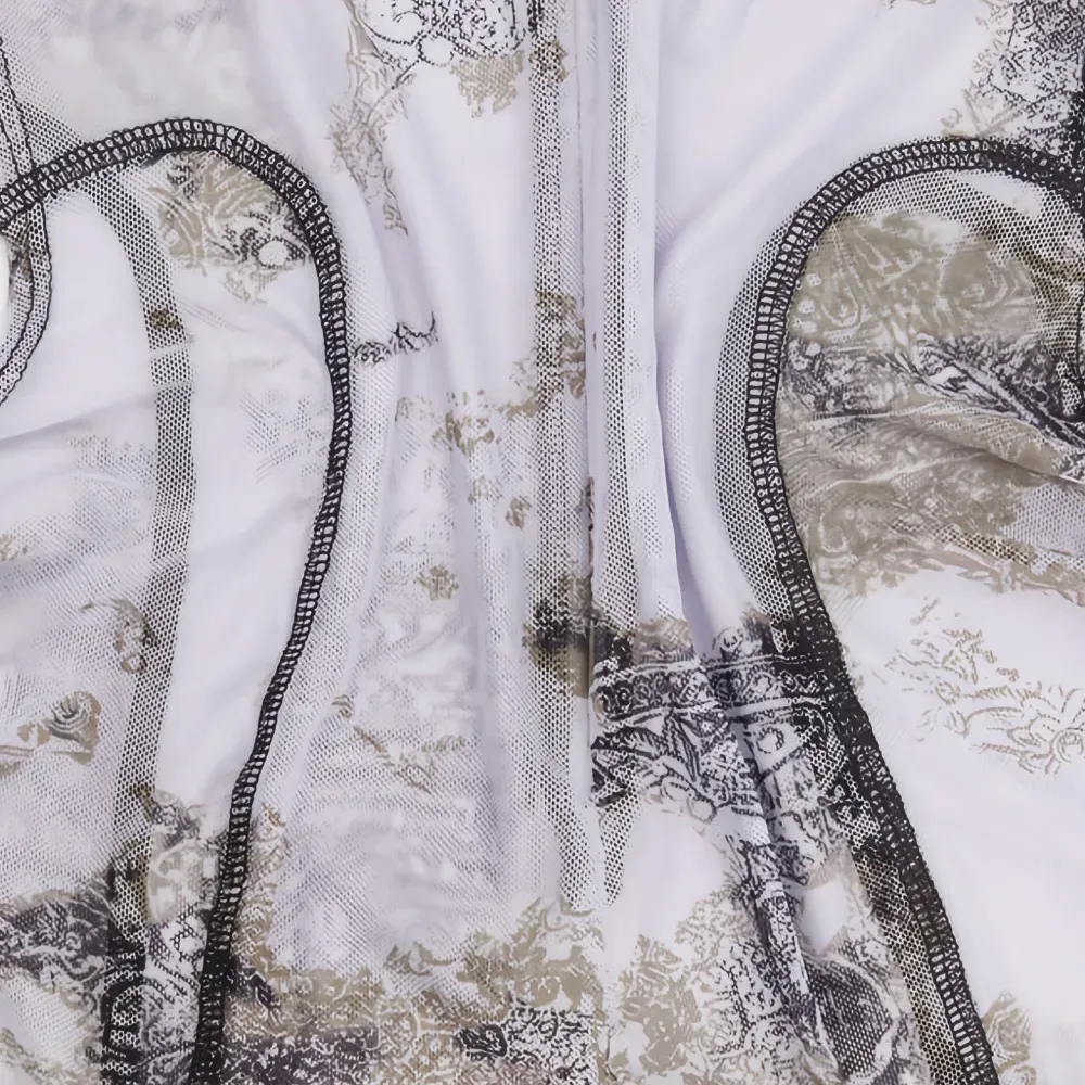 Топ с принтом Ben