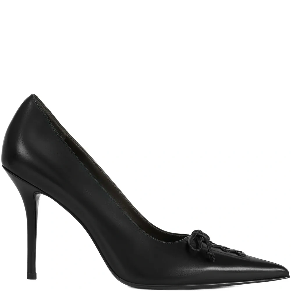 Туфли-лодочки на каблуке 100 мм с заострённым носком и шнуровкой