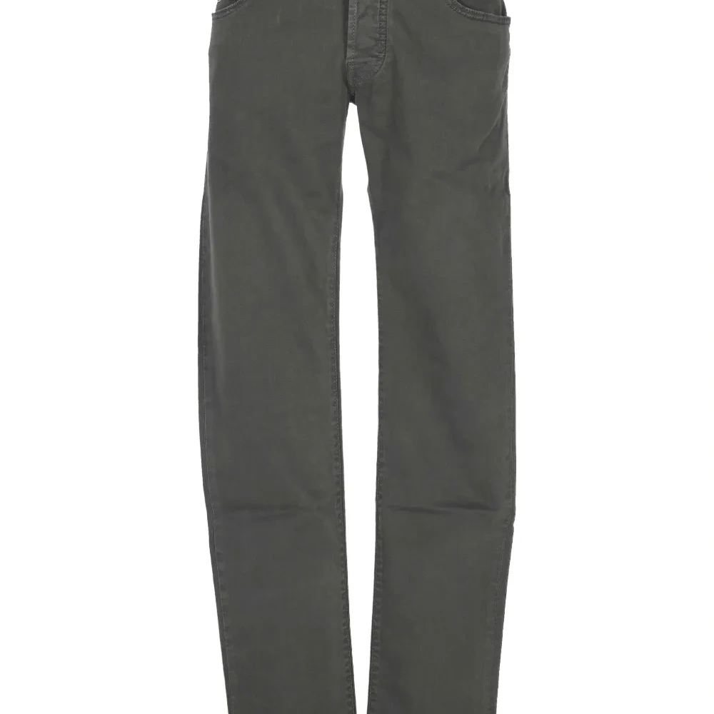 Брюки с нашивкой-логотипом