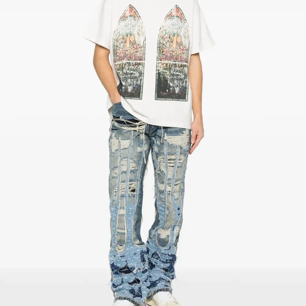 Футболка с принтом в стиле витража