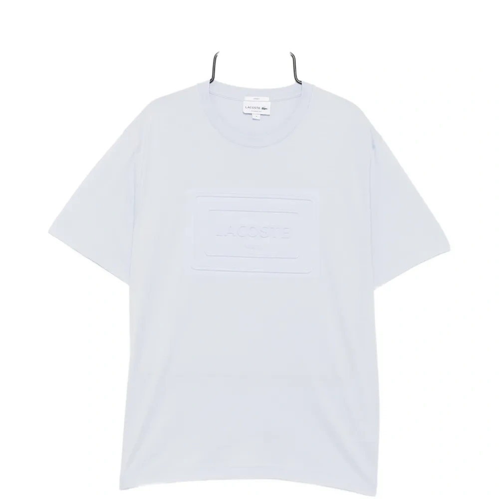 Футболка с вышитым логотипом