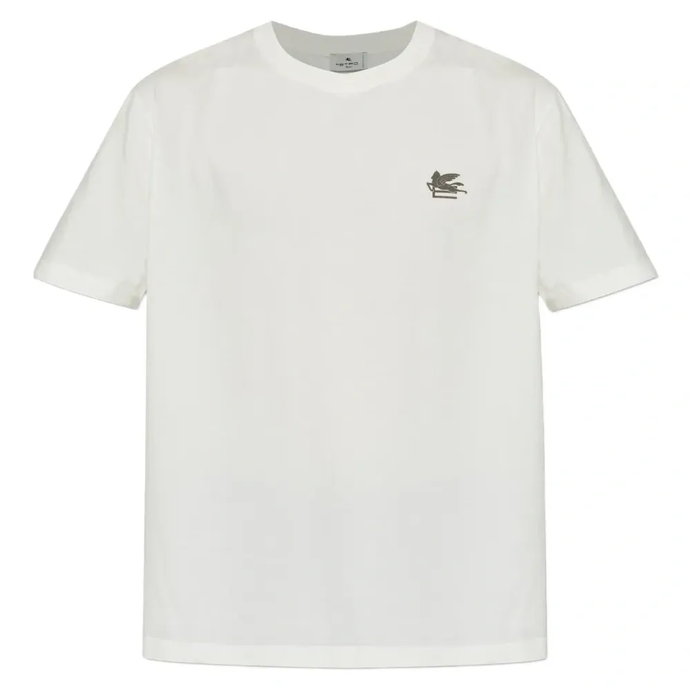 Футболка с вышивкой пегаса