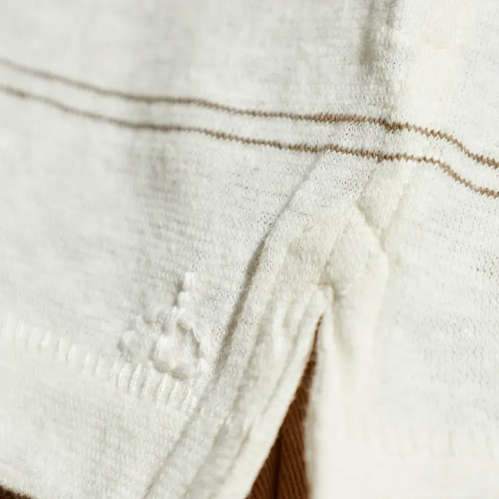 Полосатая футболка с короткими рукавами