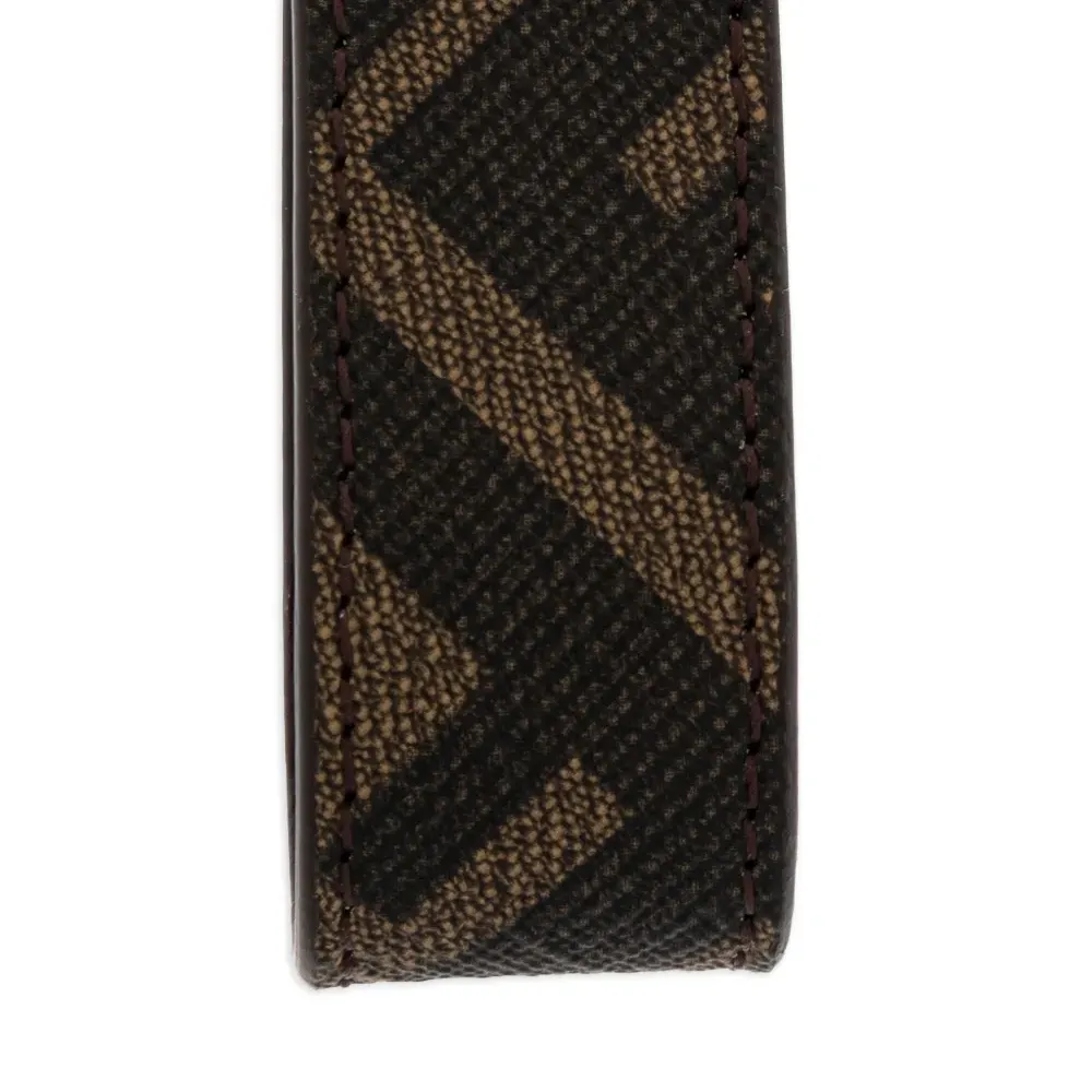 Брелок с логотипом