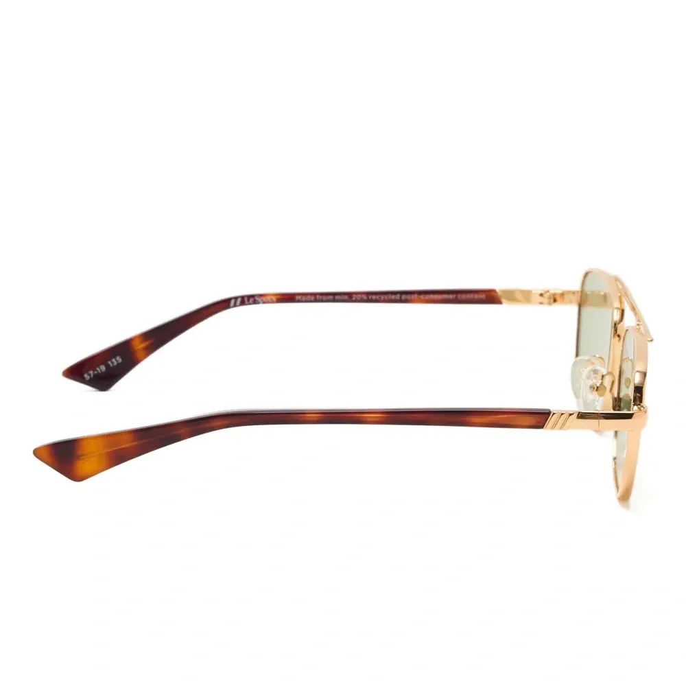 Миниатюрные солнцезащитные очки в прямоугольной оправе