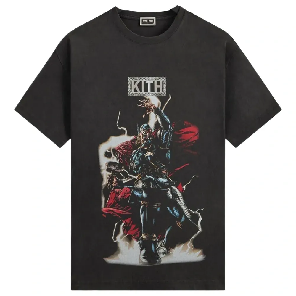 Футболка с графическим принтом Тор (Marvel)